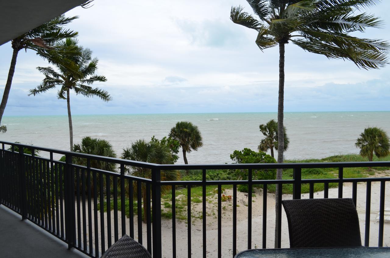 1800 Atlantic Suites Key West Exterior photo