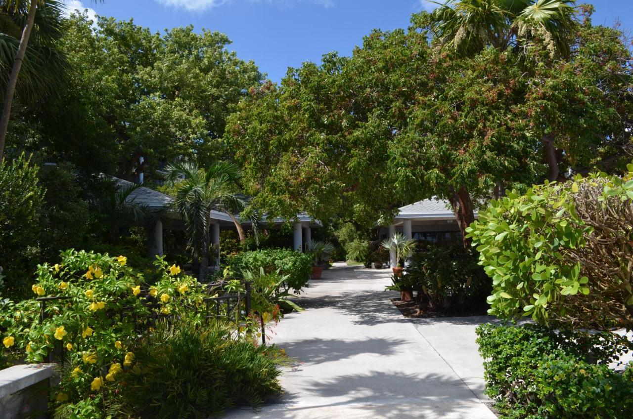 1800 Atlantic Suites Key West Exterior photo